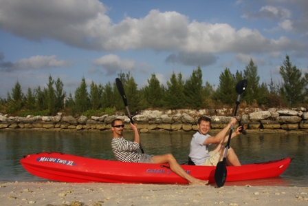 Ausflug mit Kayak von Runnung Moon Marina